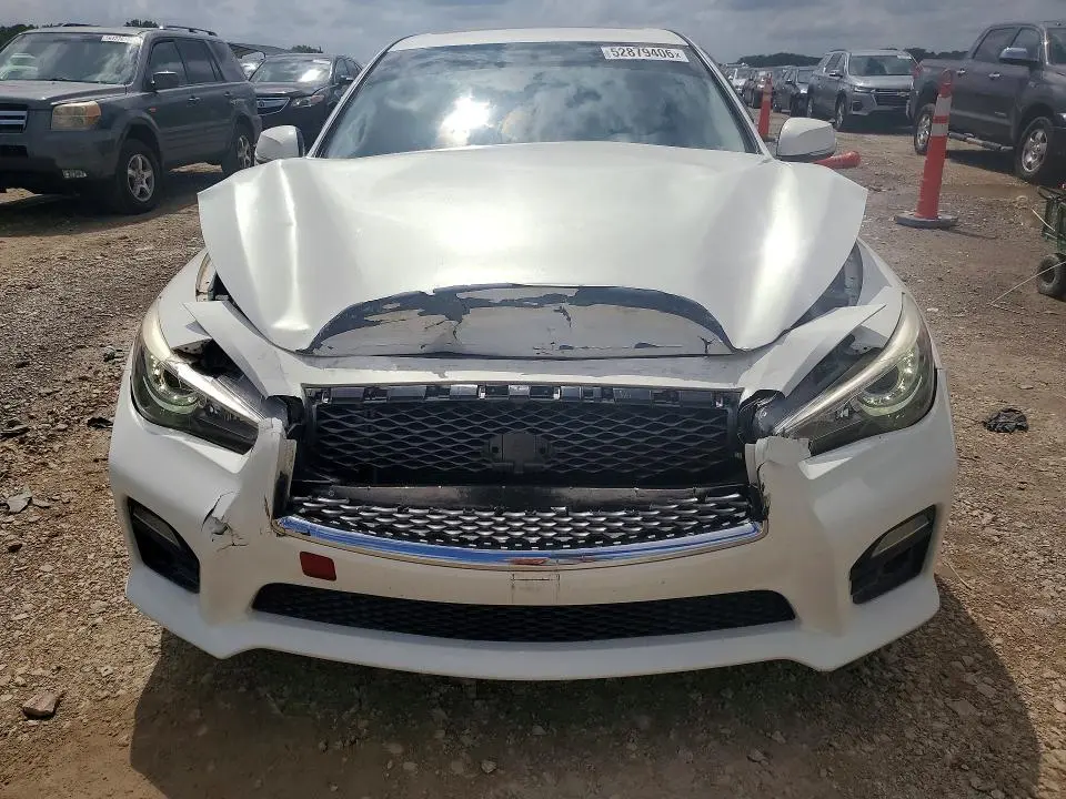 2015 INFINITI Q50 SPORT  