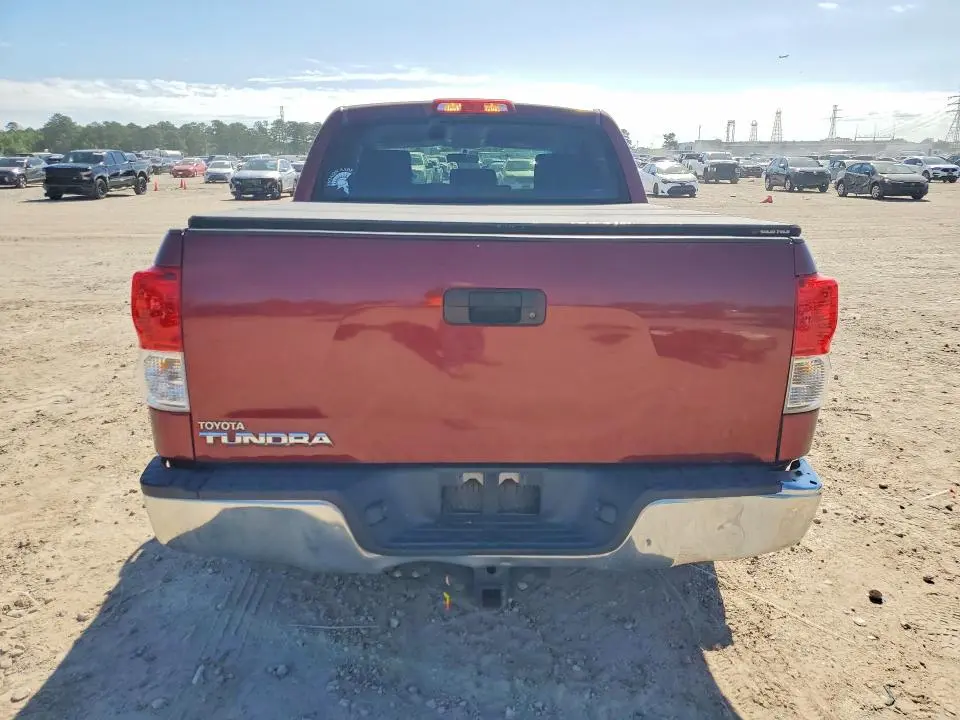 2010 TOYOTA TUNDRA CREWMAX SR5  