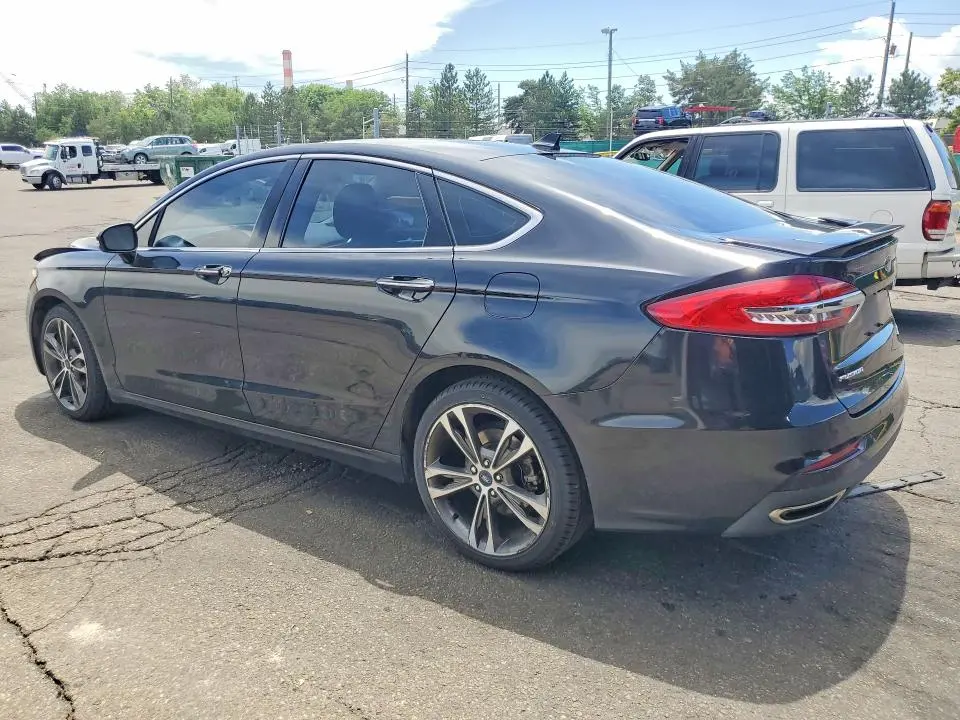 2019 FORD FUSION TITANIUM  