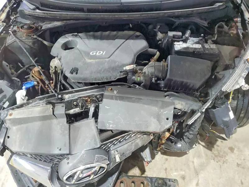 2013 HYUNDAI VELOSTER BASE  