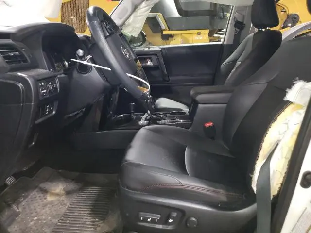 2023 TOYOTA 4RUNNER SE  