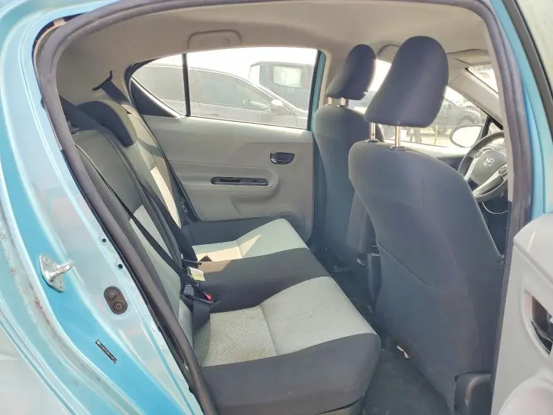2013 TOYOTA PRIUS C TWO  