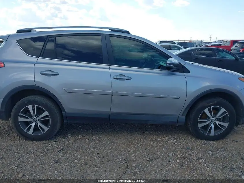 2017 TOYOTA RAV4 XLE