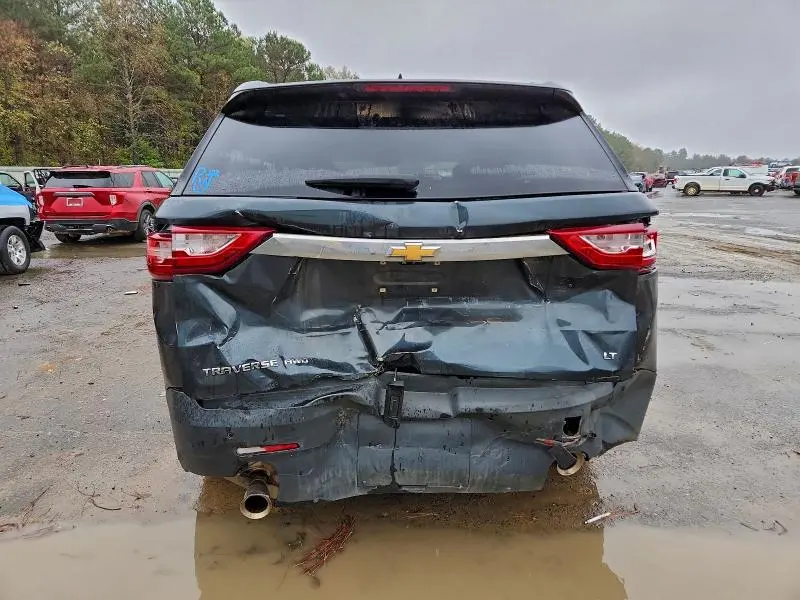 2021 CHEVROLET TRAVERSE LT  