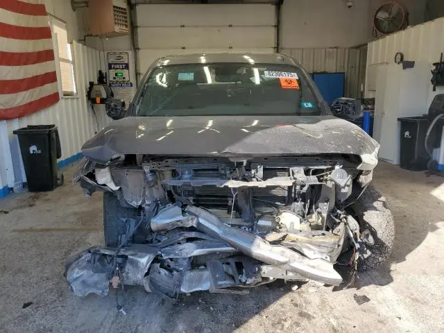 2019 NISSAN TITAN SV  