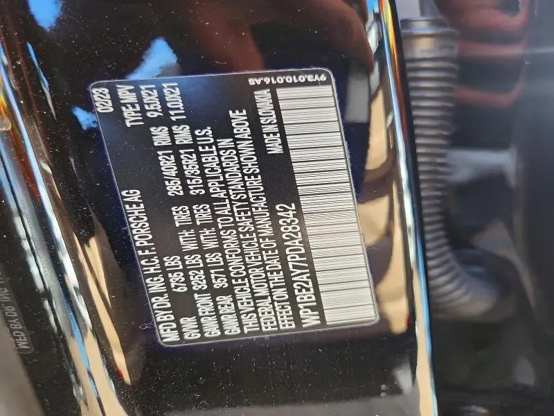 2023 PORSCHE CAYENNE   