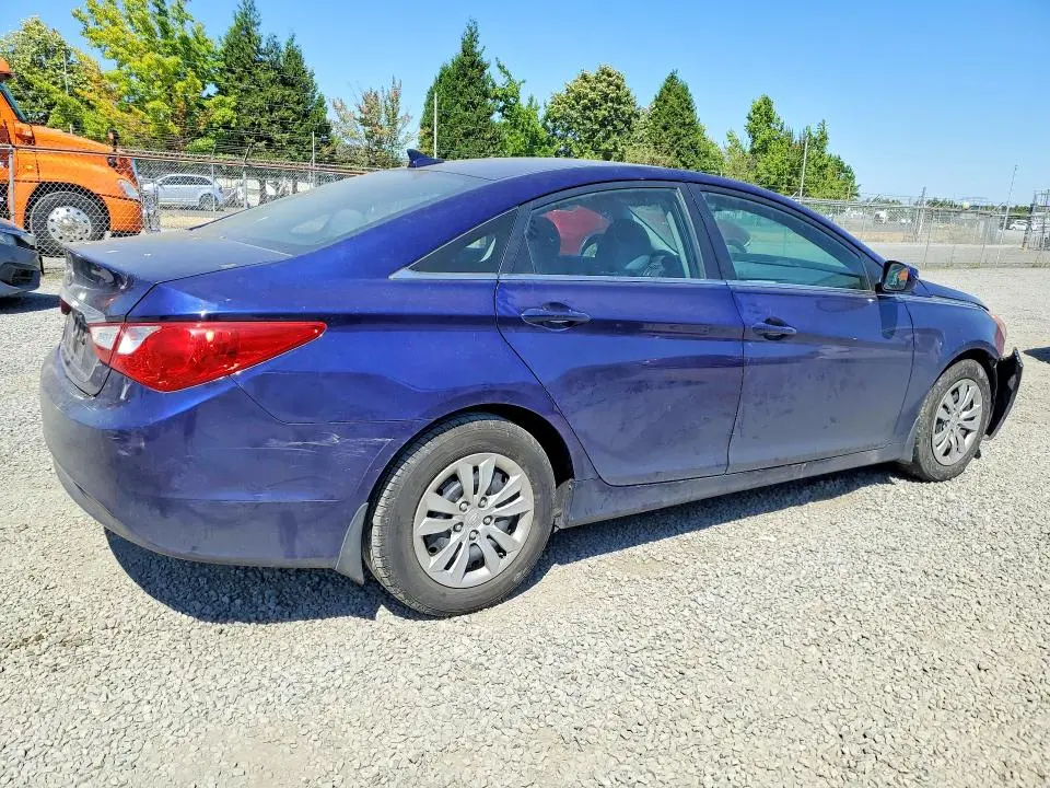 2011 HYUNDAI SONATA GLS  