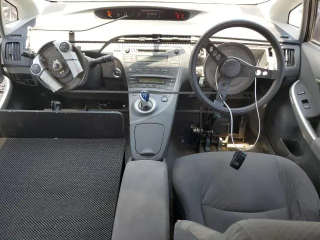 2010 TOYOTA PRIUS   