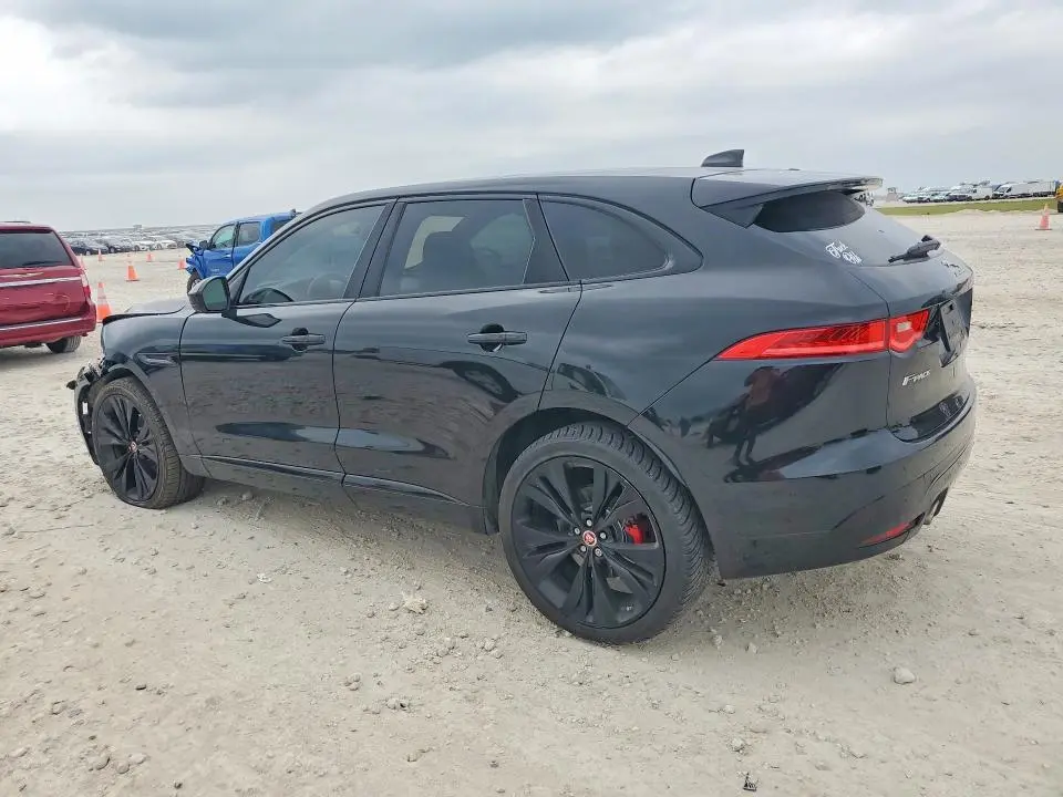 2018 JAGUAR F-PACE S  