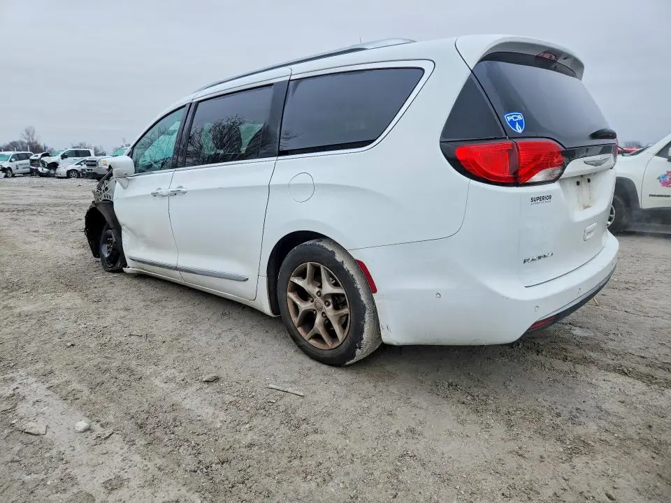 2017 CHRYSLER PACIFICA TOURING L PLUS  