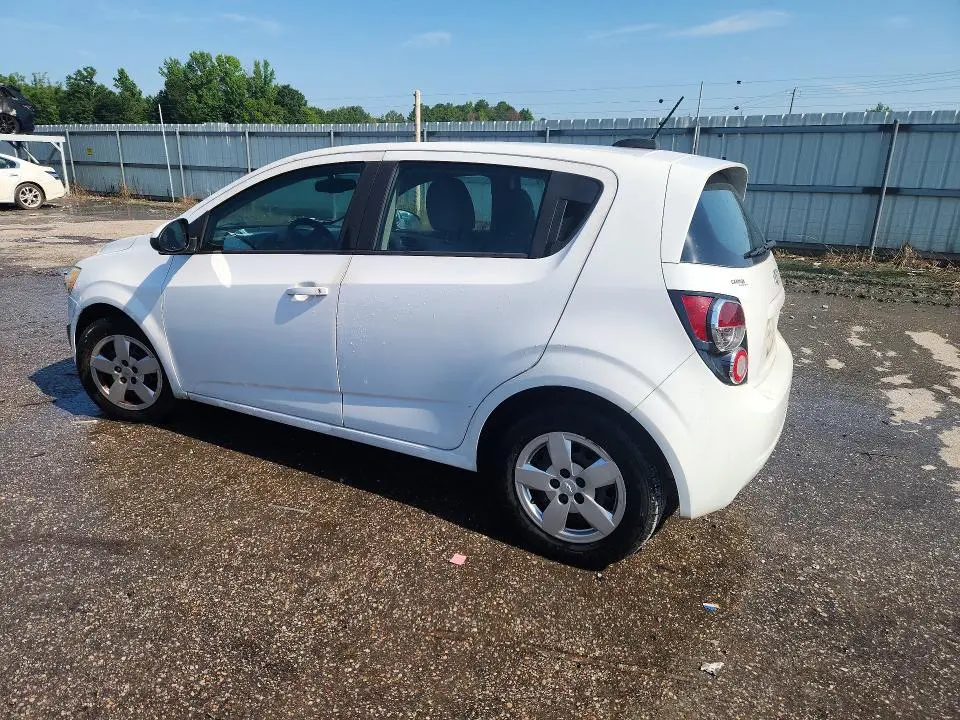 2016 CHEVROLET SONIC LS  