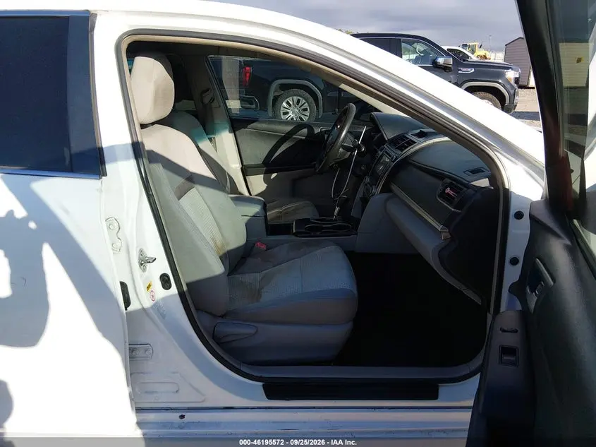 2014 TOYOTA CAMRY L