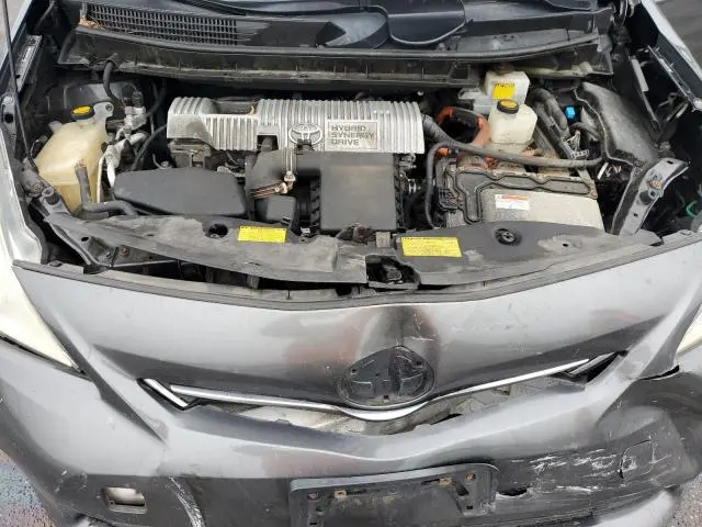 2012 TOYOTA PRIUS V 