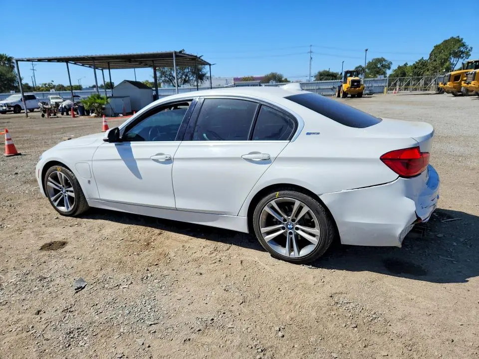 2017 BMW 330E   