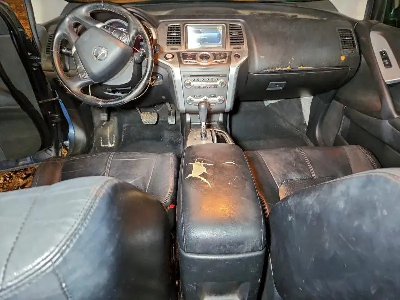 2011 NISSAN MURANO S  