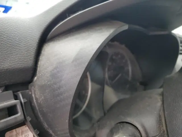 2021 NISSAN VERSA S  