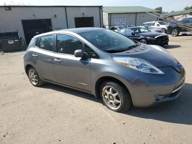 2014 NISSAN LEAF S  