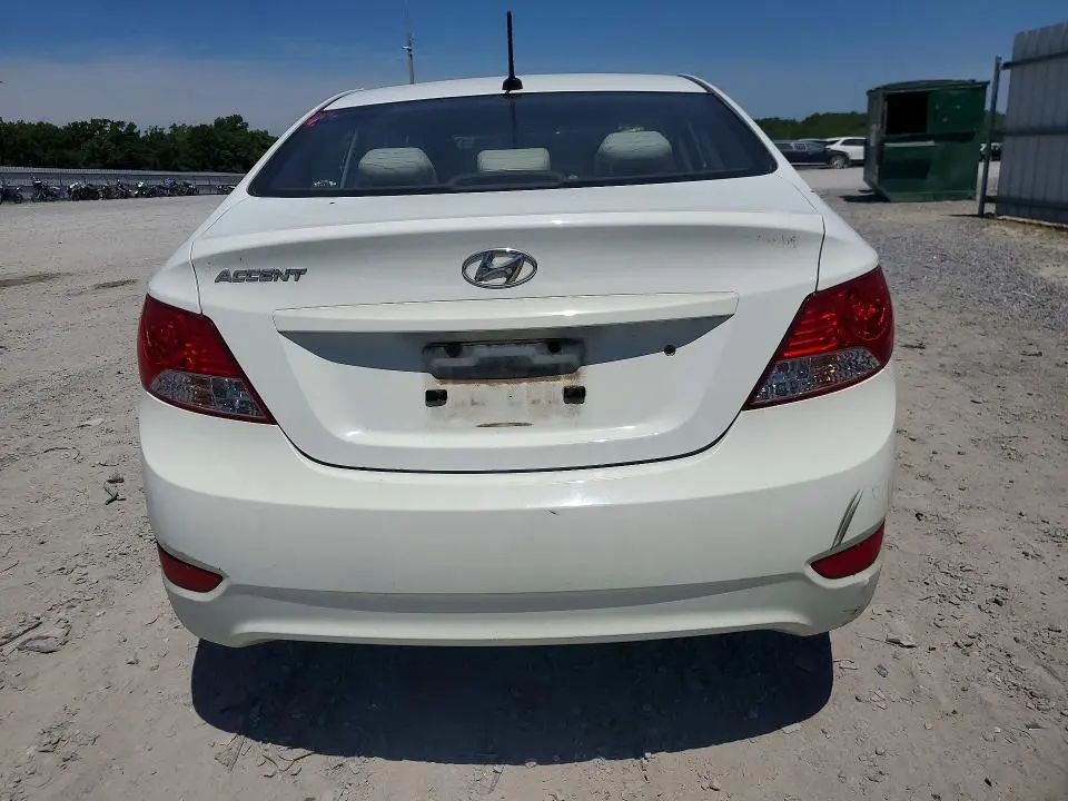 2012 HYUNDAI ACCENT GLS  