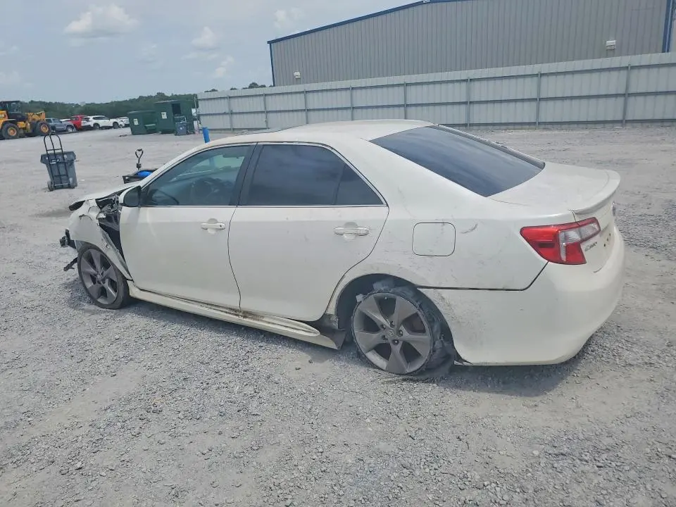 2014 TOYOTA CAMRY SE SPORT  