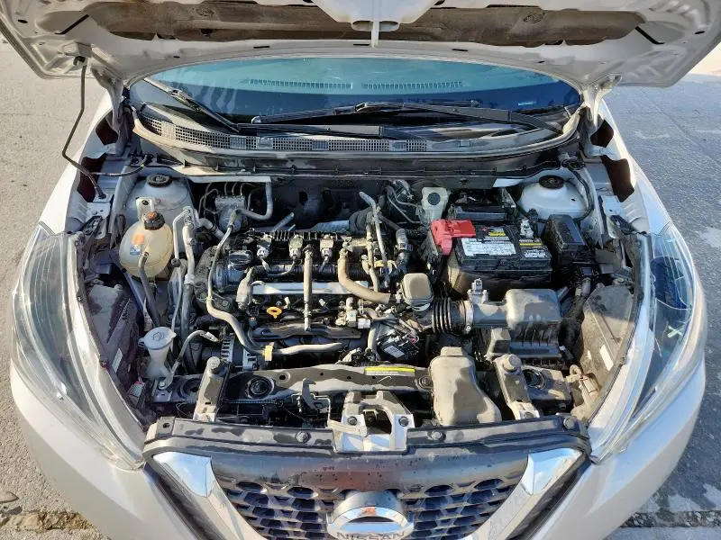 2018 NISSAN KICKS S  