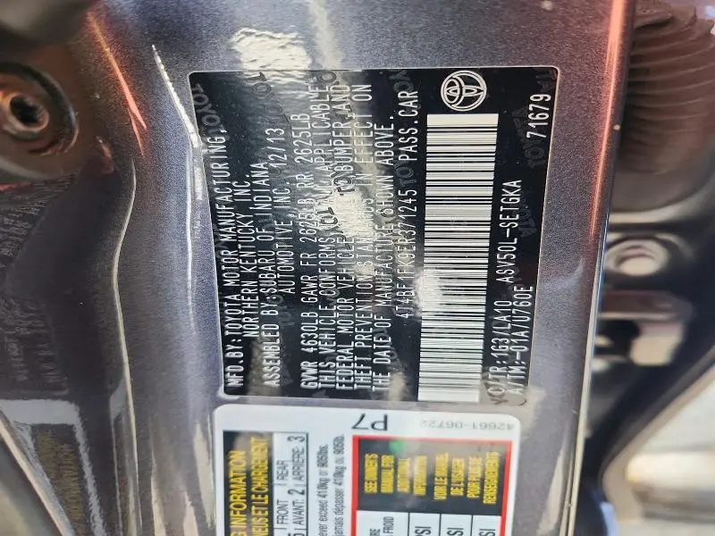 2014 TOYOTA CAMRY XLE  