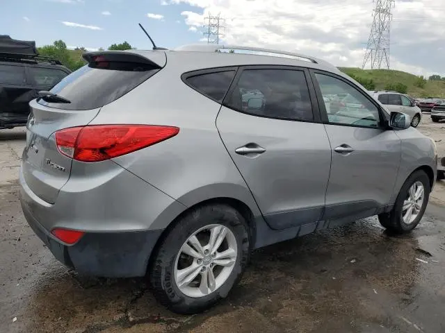 2011 HYUNDAI TUCSON GLS  