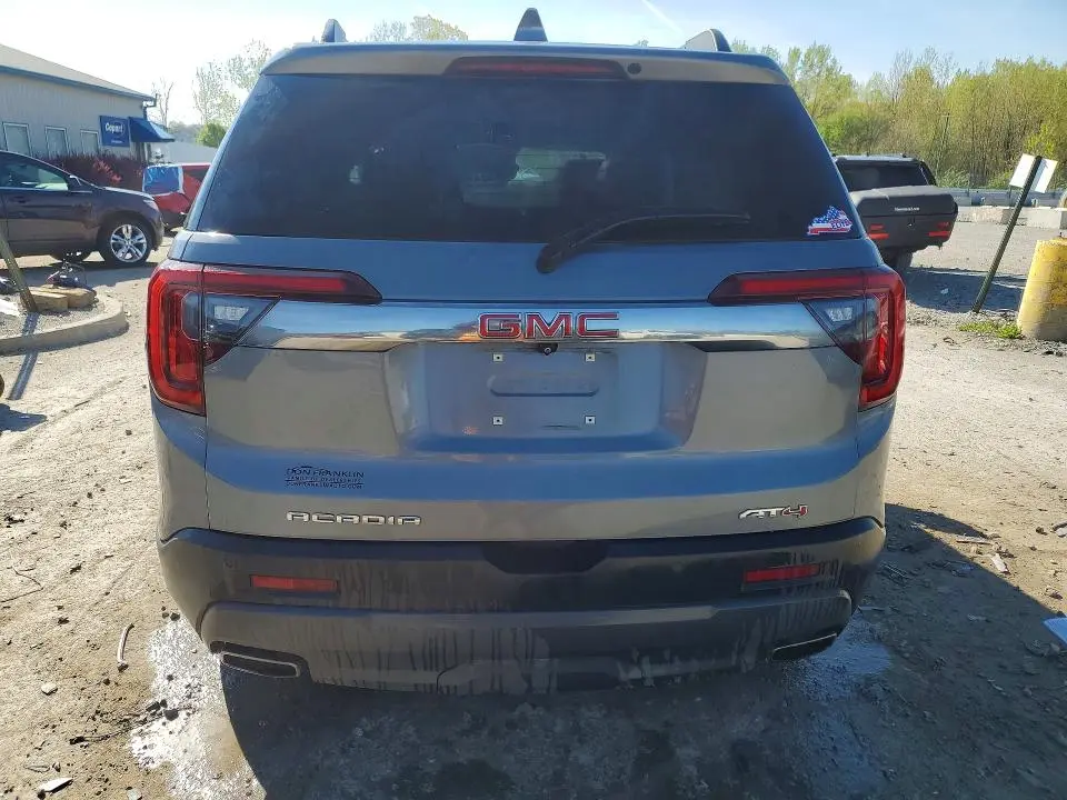 2020 GMC ACADIA AT4  