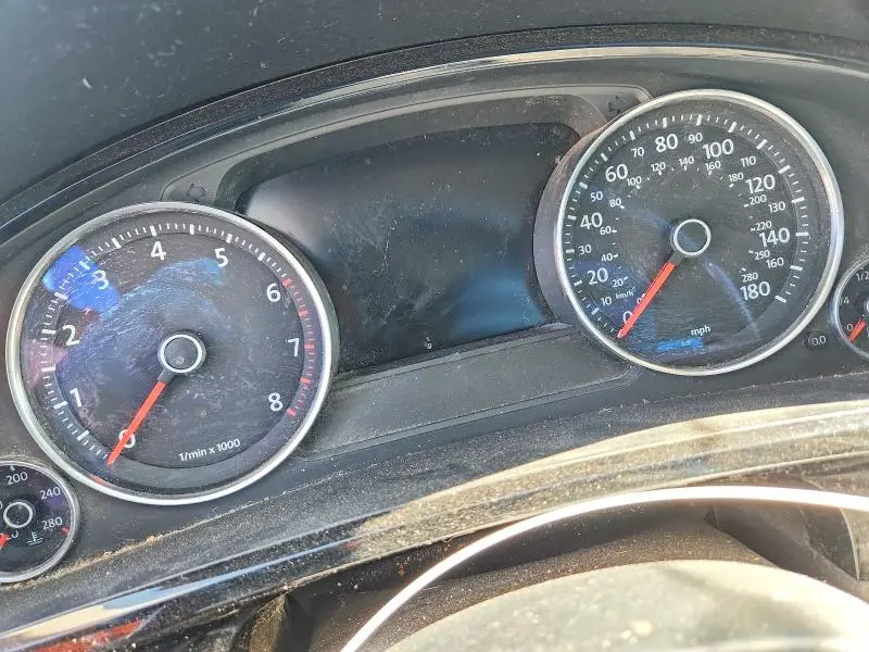 2014 VOLKSWAGEN TOUAREG V6  