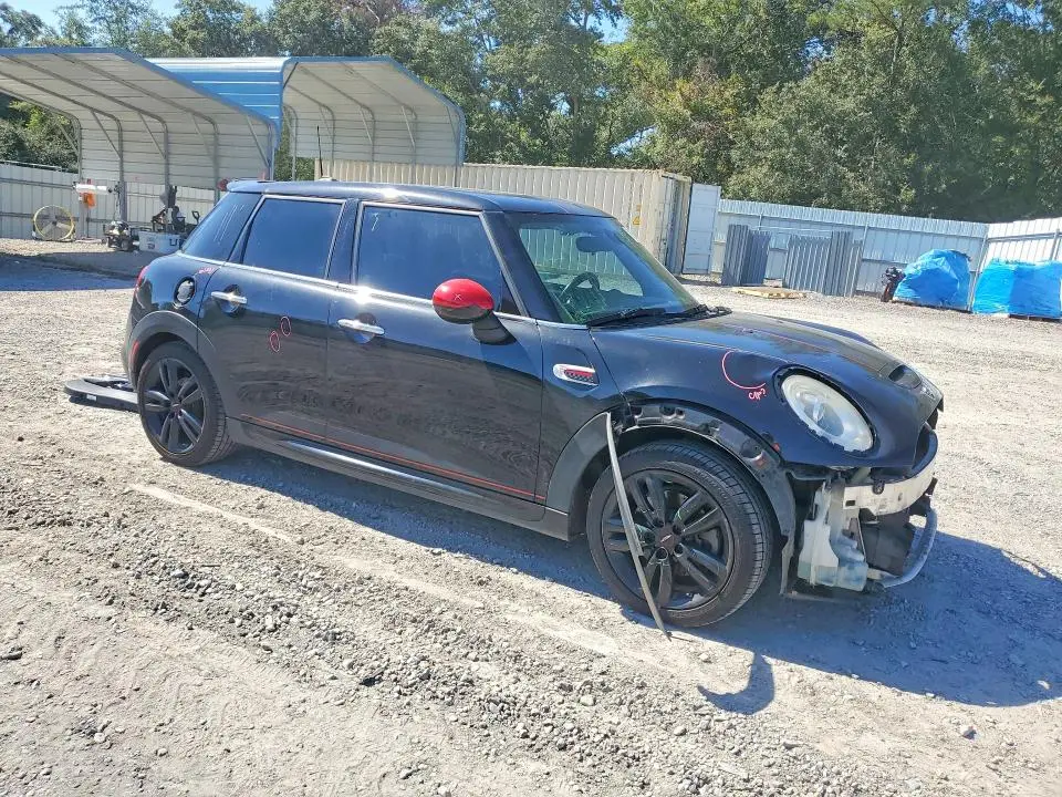 2016 MINI COOPER S  