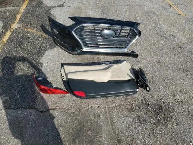 2018 HYUNDAI SONATA SE  