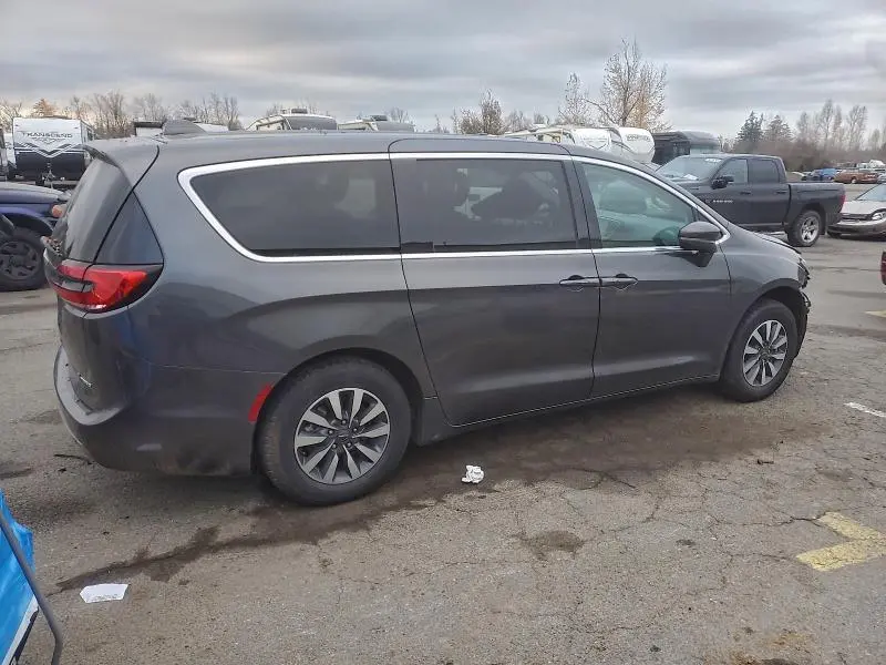 2022 CHRYSLER PACIFICA HYBRID TOURING L  