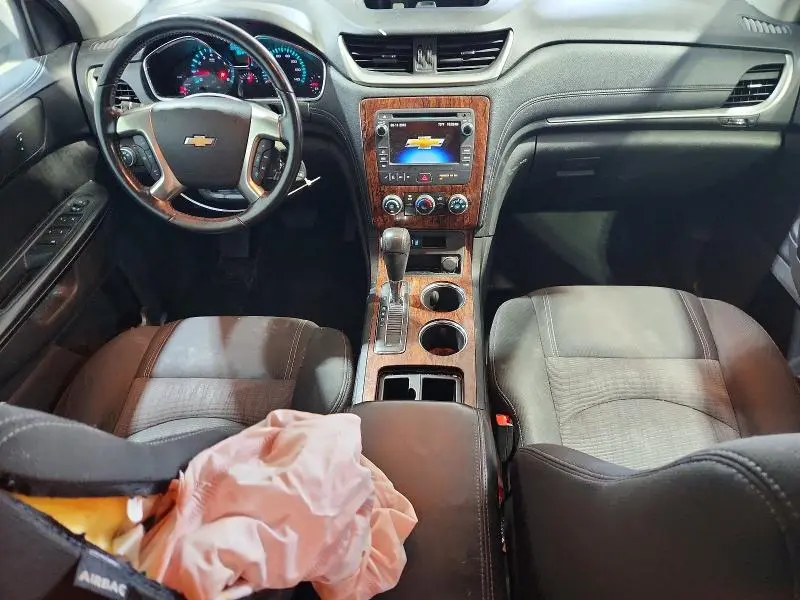 2013 CHEVROLET TRAVERSE LT  