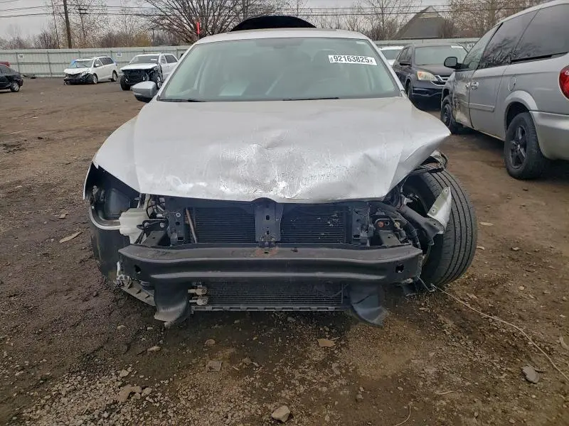 2015 VOLKSWAGEN PASSAT SEL  