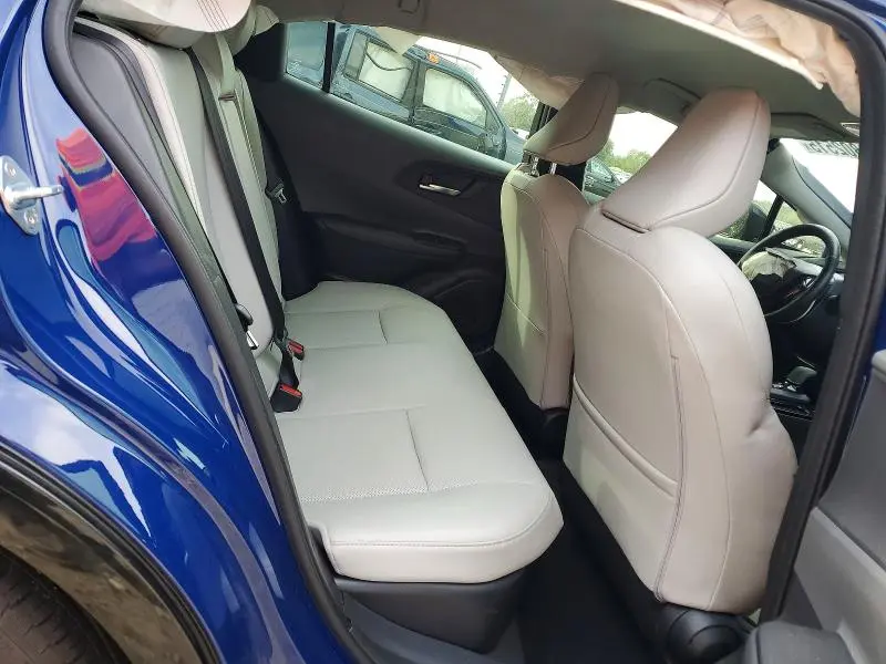 2025 TOYOTA PRIUS XLE  