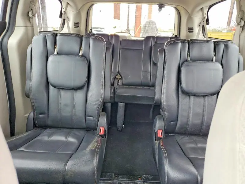 2012 DODGE GRAND CARAVAN SE  