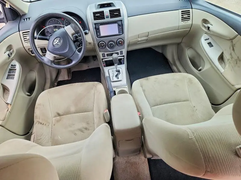2013 TOYOTA COROLLA LE  