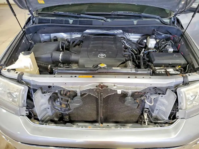 2011 TOYOTA TUNDRA CREWMAX LIMITED  