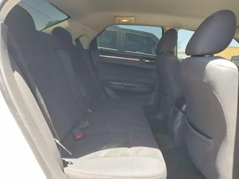 2010 CHRYSLER 300 TOURING  