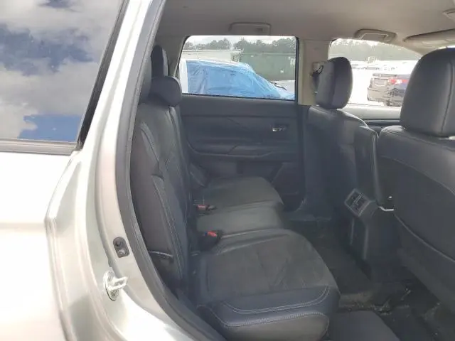 2020 MITSUBISHI OUTLANDER SE