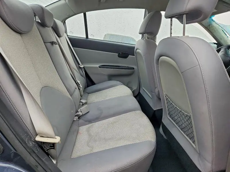 2010 HYUNDAI ACCENT GLS  