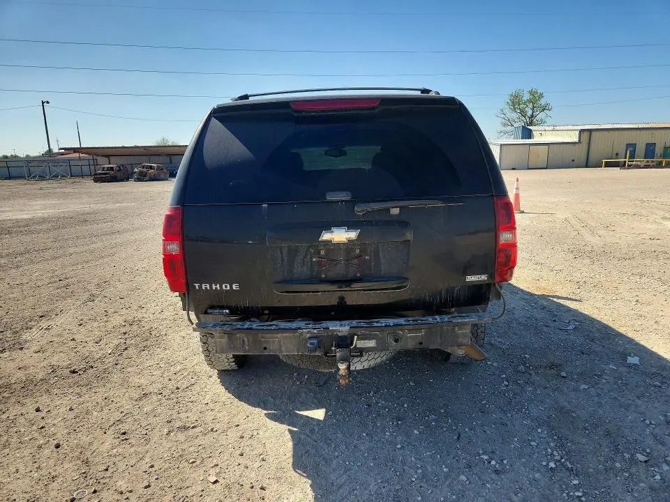 2011 CHEVROLET TAHOE C1500 LS  