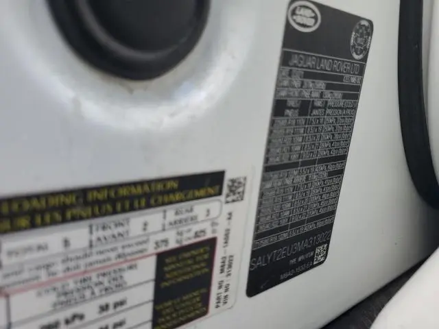 2021 LAND ROVER RANGE ROVER VELAR R-DYNAMIC S  