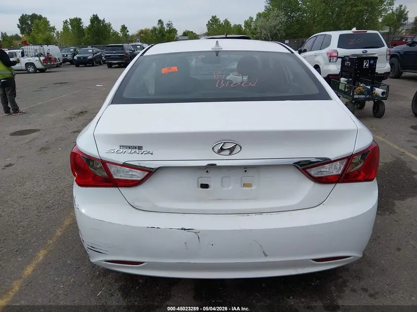 2013 HYUNDAI SONATA GLS