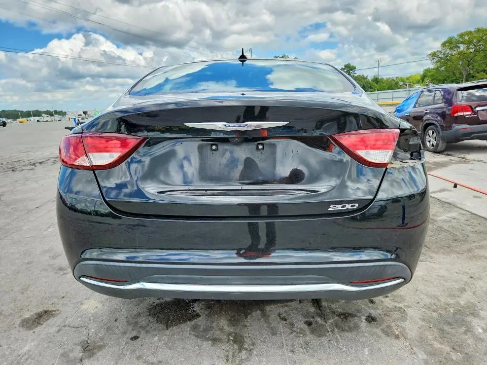 2017 CHRYSLER 200 LIMITED  