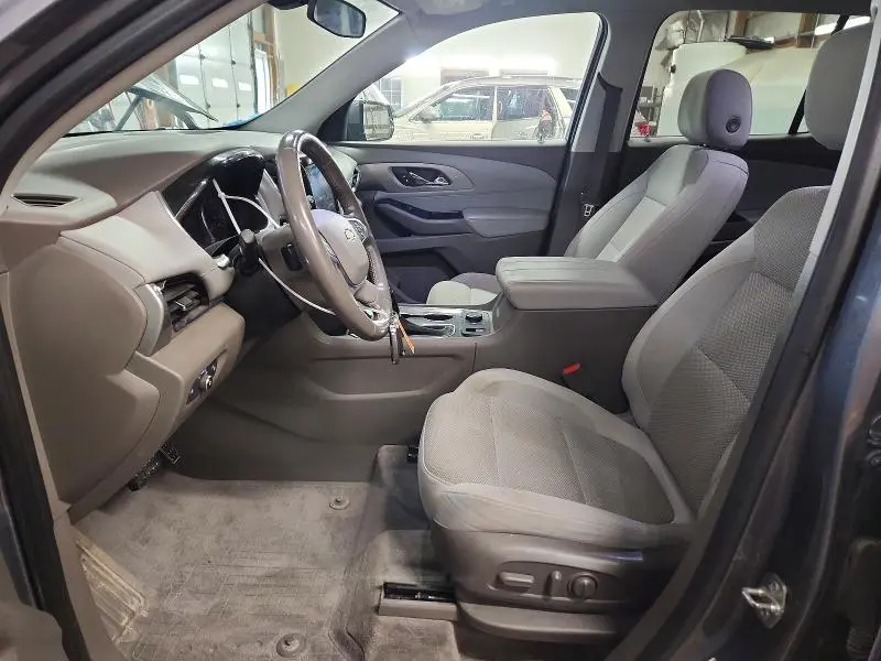 2020 CHEVROLET TRAVERSE LT  