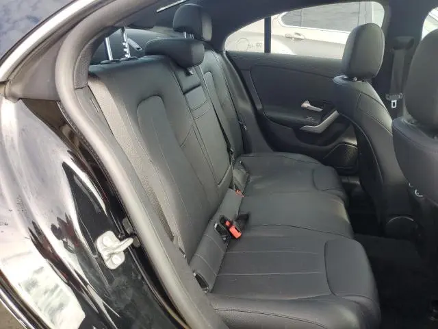 2025 MERCEDES-BENZ CLA 250 4MATIC  
