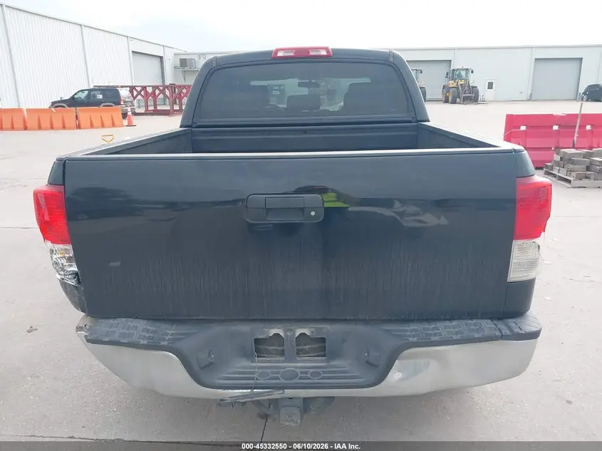 2010 TOYOTA TUNDRA GRADE 5.7L V8