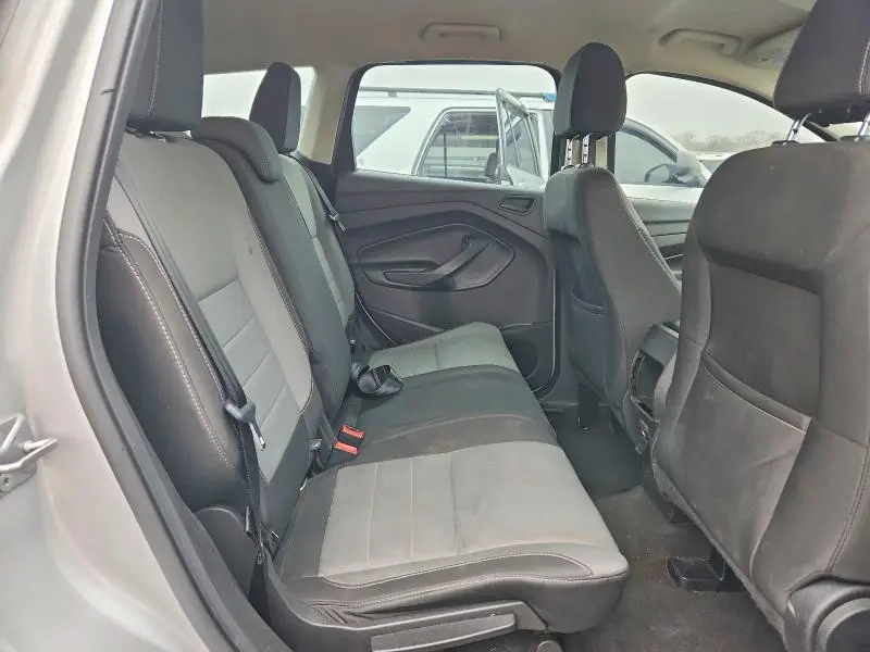 2017 FORD ESCAPE S  