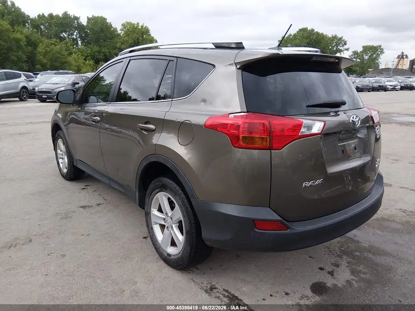 2014 TOYOTA RAV4 XLE