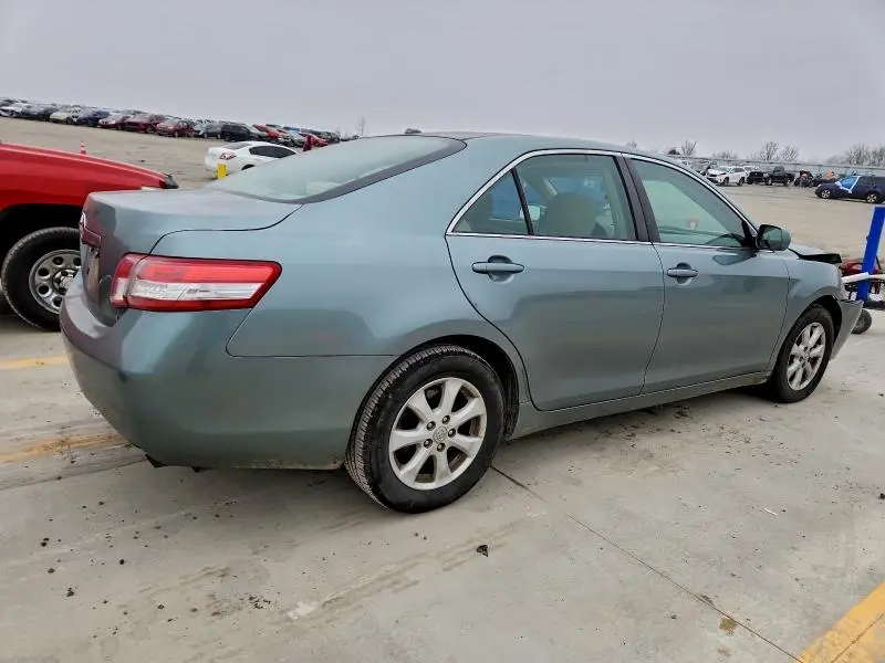 2011 TOYOTA CAMRY BASE  